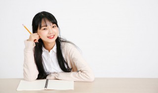 孩子上课走神写作业慢怎么办（孩子写作业时总走神怎么办）