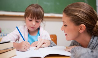 孩子在学校被同学欺负怎么办（幼儿园孩子在学校被同学欺负怎么办）