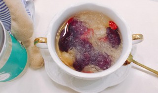 燕窝炖红枣做法与功效（炖燕窝加红枣的功效）
