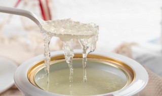 泡发燕窝的水要倒掉吗（泡发燕窝的水要不要倒掉）