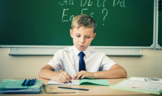 小孩偷拿家里钱怎么办 发现孩子偷拿家里钱怎么办